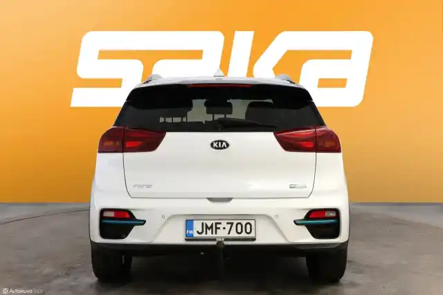 Valkoinen Maastoauto, Kia Niro – JMF-700