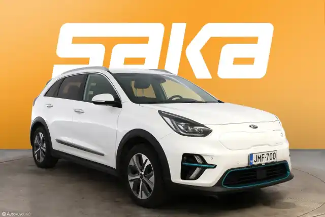 Valkoinen Maastoauto, Kia Niro – JMF-700