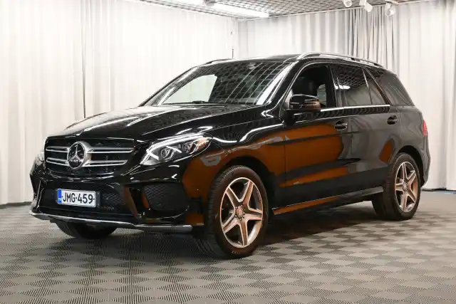 Musta Maastoauto, Mercedes-Benz GLE – JMG-459