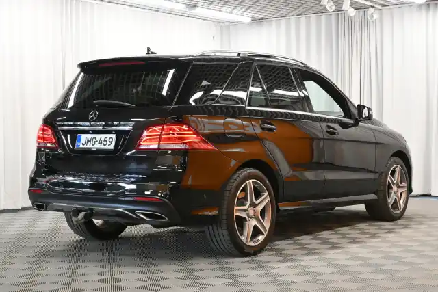 Musta Maastoauto, Mercedes-Benz GLE – JMG-459