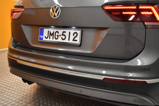 Hopea Maastoauto, Volkswagen Tiguan – JMG-512