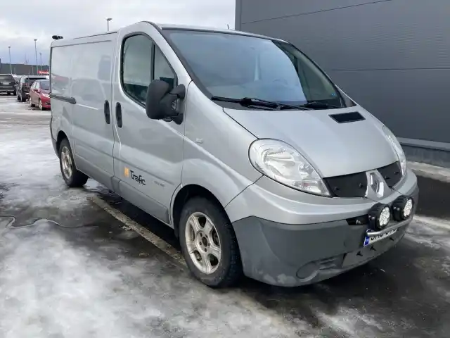 Hopea Pakettiauto, Renault Trafic – JMJ-813