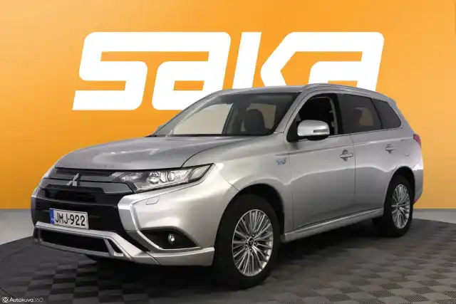 Harmaa Maastoauto, Mitsubishi Outlander PHEV – JMJ-922