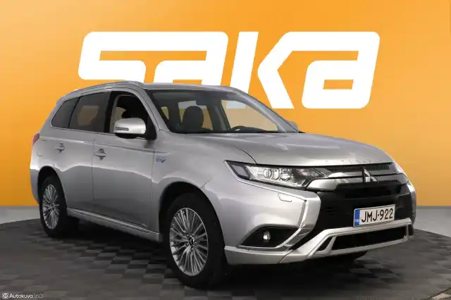 Harmaa Maastoauto, Mitsubishi Outlander PHEV – JMJ-922