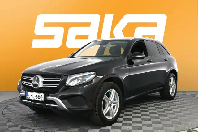 Musta Maastoauto, Mercedes-Benz GLC – JML-666