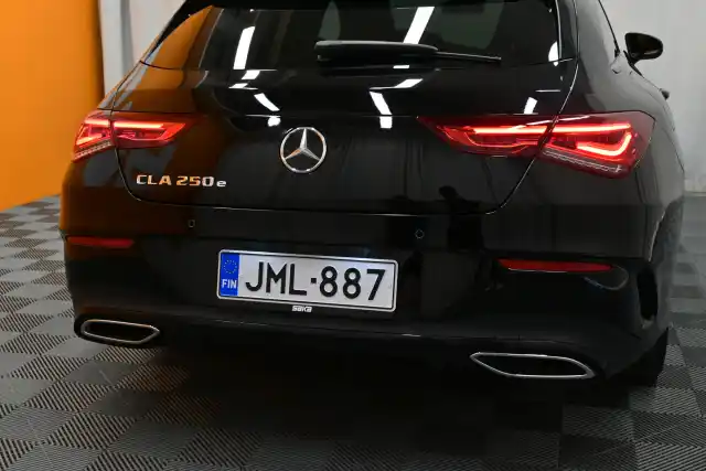 Musta Farmari, Mercedes-Benz CLA – JML-887