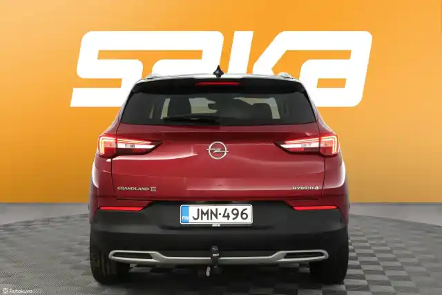 punainen Tila-auto, Opel GRANDLAND X – JMN-496