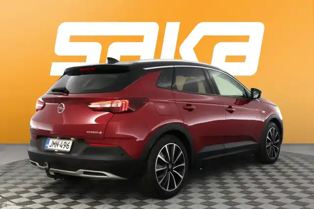 punainen Tila-auto, Opel GRANDLAND X – JMN-496