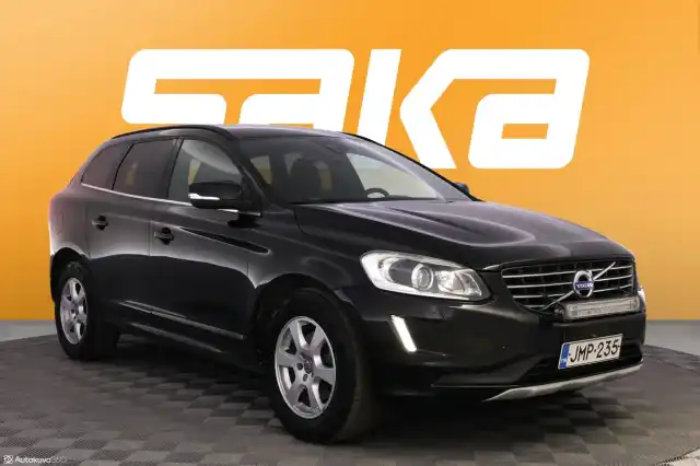 Musta Maastoauto, Volvo XC60 – JMP-235