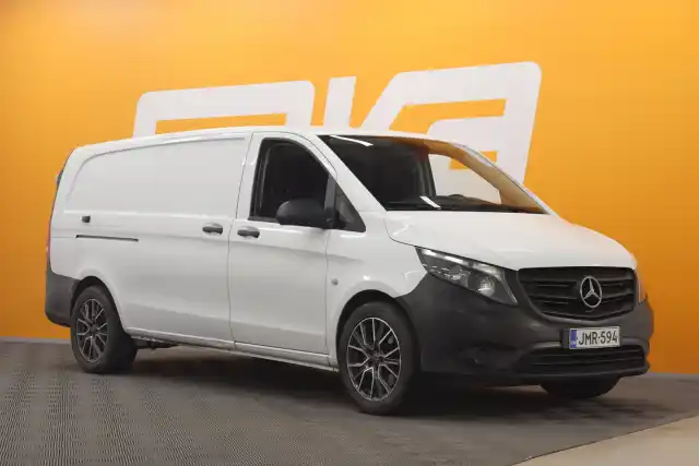 Valkoinen Pakettiauto, Mercedes-Benz Vito – JMR-594