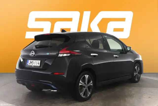 Musta Viistoperä, Nissan Leaf – JMS-114