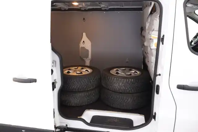 Valkoinen Pakettiauto, Renault Trafic – JMS-247