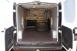 Valkoinen Pakettiauto, Renault Trafic – JMS-247, kuva 15
