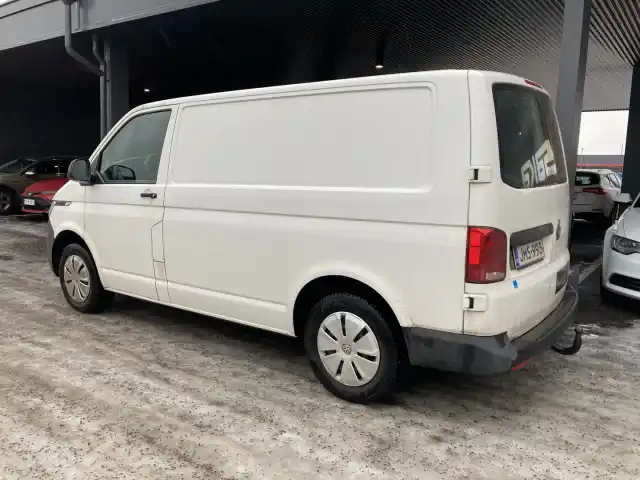 Valkoinen Pakettiauto, Volkswagen Transporter – JMS-993