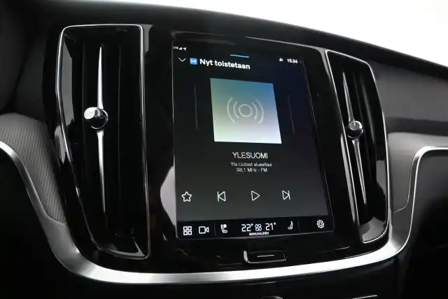 Valkoinen Farmari, Volvo V60 – JMT-148