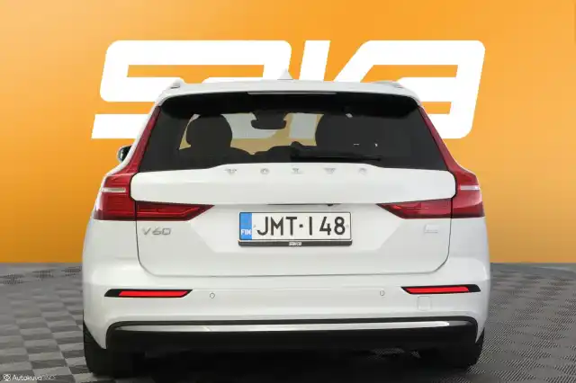 Valkoinen Farmari, Volvo V60 – JMT-148