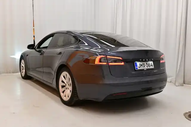 Harmaa Sedan, Tesla Model S – JMX-364