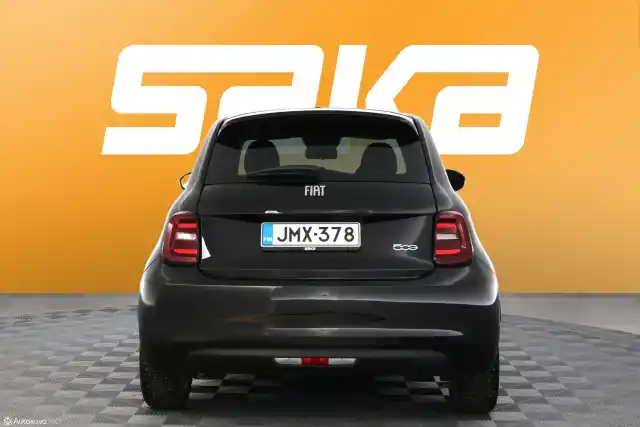 Musta Viistoperä, Fiat 500e – JMX-378