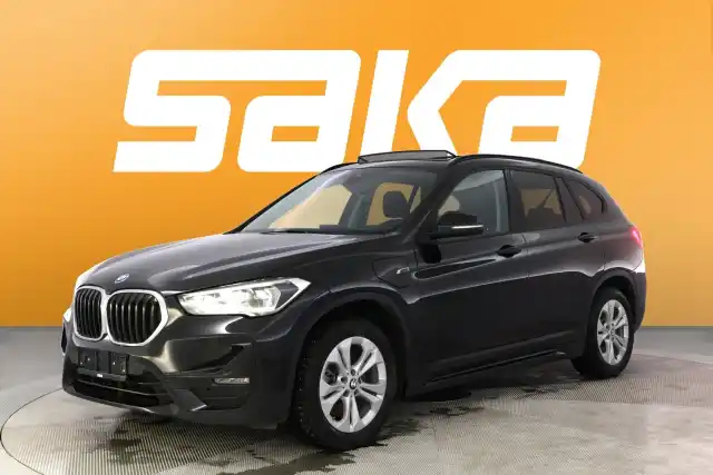 Musta Maastoauto, BMW X1 – JMZ-413