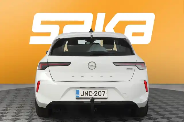 Valkoinen Viistoperä, Opel Astra – JNC-207