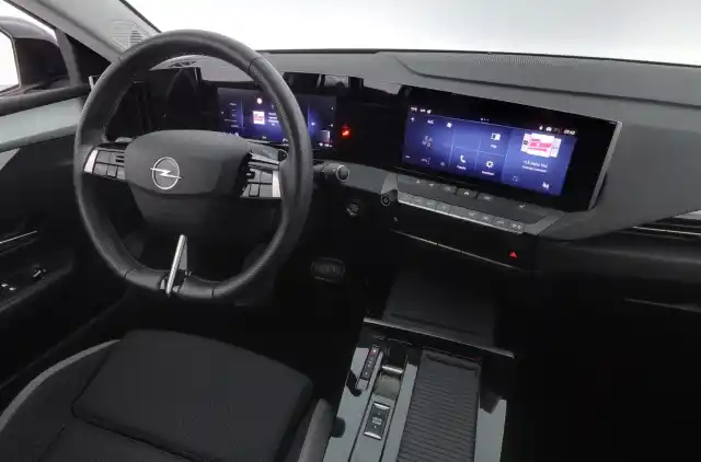 Valkoinen Viistoperä, Opel Astra – JNC-207