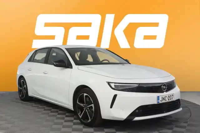Valkoinen Viistoperä, Opel Astra – JNC-207