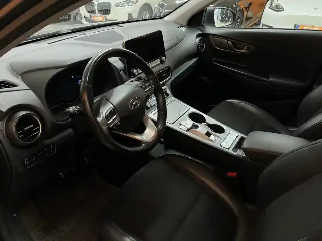 Harmaa Viistoperä, Hyundai KONA – JNC-626