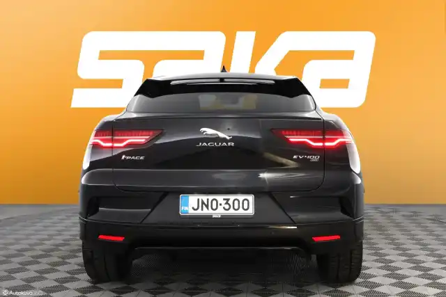 Musta Maastoauto, Jaguar I-PACE – JNO-300