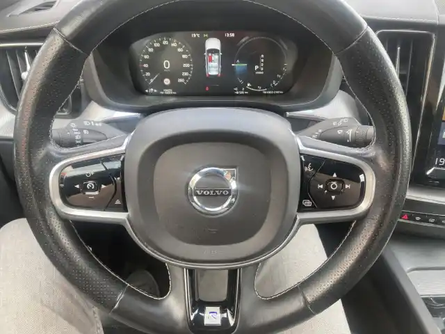 Hopea Maastoauto, Volvo XC60 – JNO-895