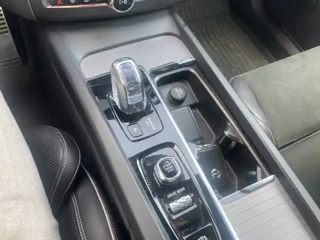 Hopea Maastoauto, Volvo XC60 – JNO-895