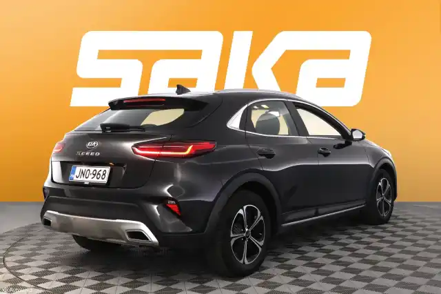 Musta Viistoperä, Kia XCEED – JNO-968