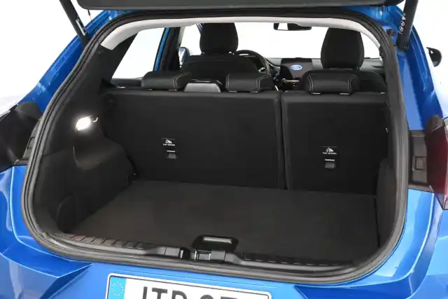 Sininen Maastoauto, Ford Puma – JTR-232