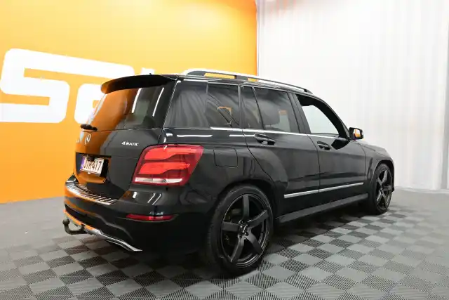 Musta Farmari, Mercedes-Benz GLK – JTR-417