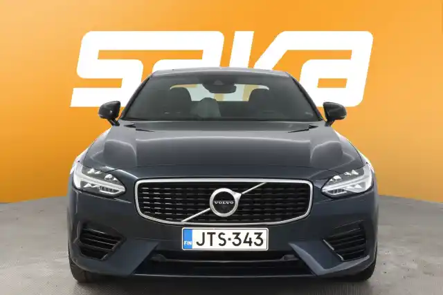 Sininen Sedan, Volvo S90 – JTS-343