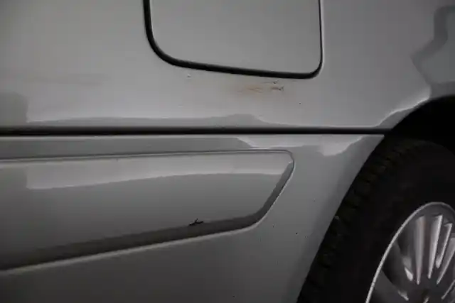 Vihreä Sedan, Volvo S80 – KHZ-764