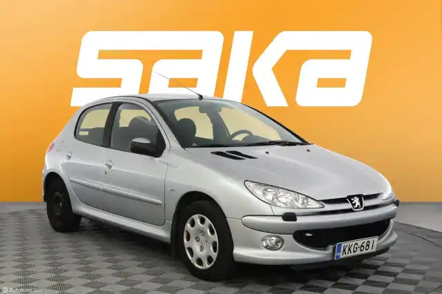 Harmaa Viistoperä, Peugeot 206 – KKG-681