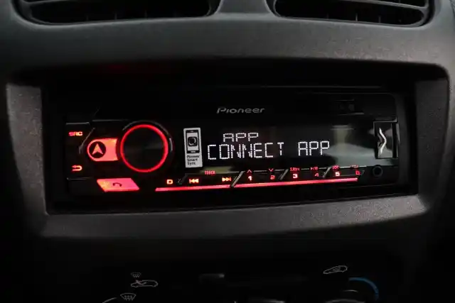 Harmaa Viistoperä, Peugeot 206 – KKG-681