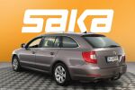 Harmaa Farmari, Skoda Superb – KLU-650, kuva 5