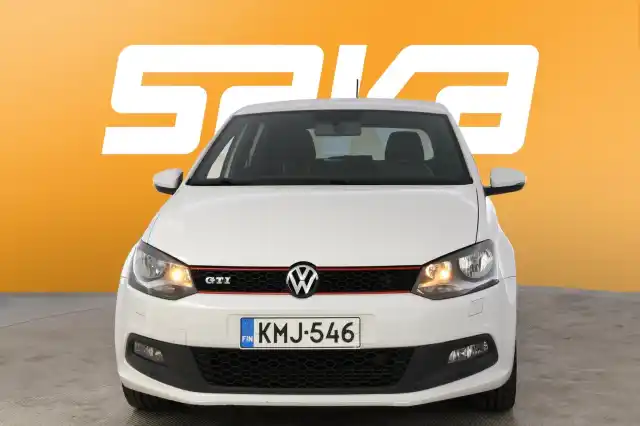 Valkoinen Viistoperä, Volkswagen Polo – KMJ-546