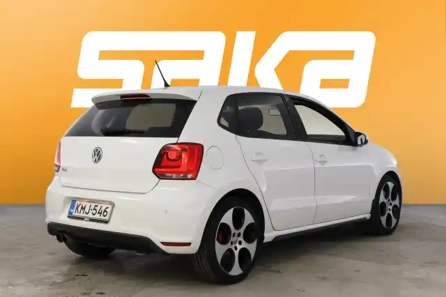 Valkoinen Viistoperä, Volkswagen Polo – KMJ-546
