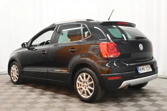 Musta Viistoperä, Volkswagen Polo – KMK-209