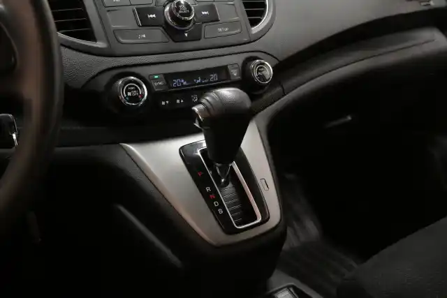 Valkoinen Maastoauto, Honda CR-V – KMK-866