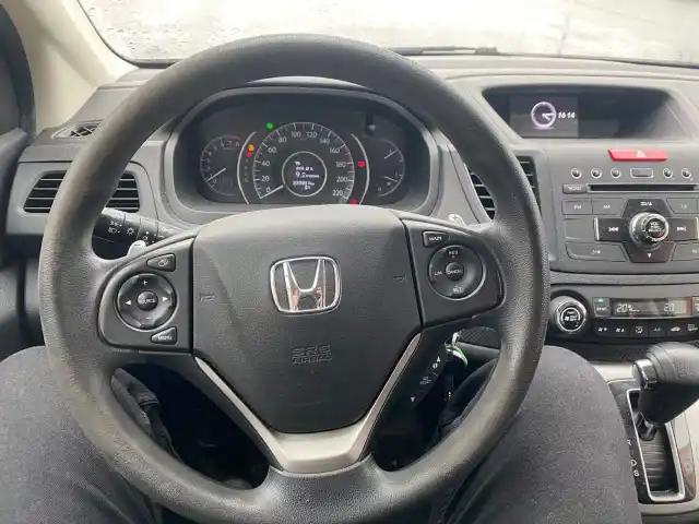 Valkoinen Maastoauto, Honda CR-V – KMK-866
