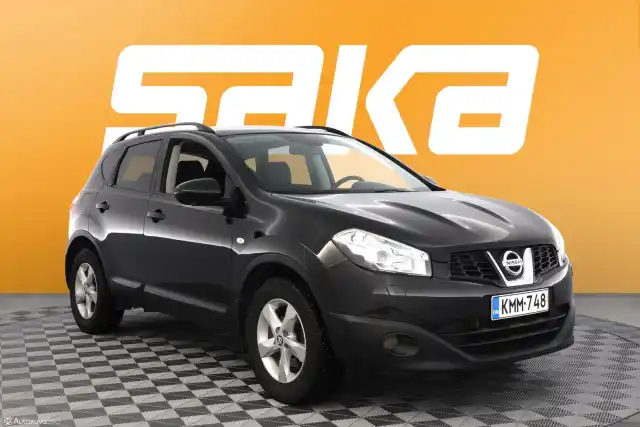 Musta Maastoauto, Nissan Qashqai – KMM-748