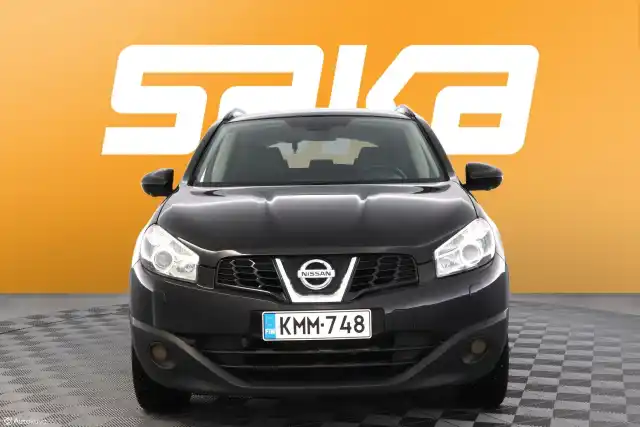 Musta Maastoauto, Nissan Qashqai – KMM-748