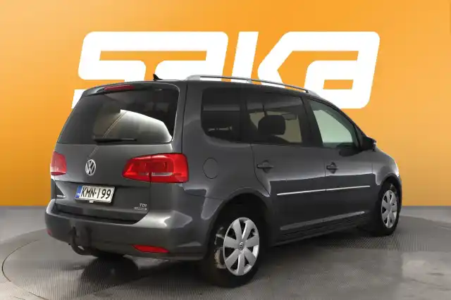 Harmaa Tila-auto, Volkswagen Touran – KMN-199