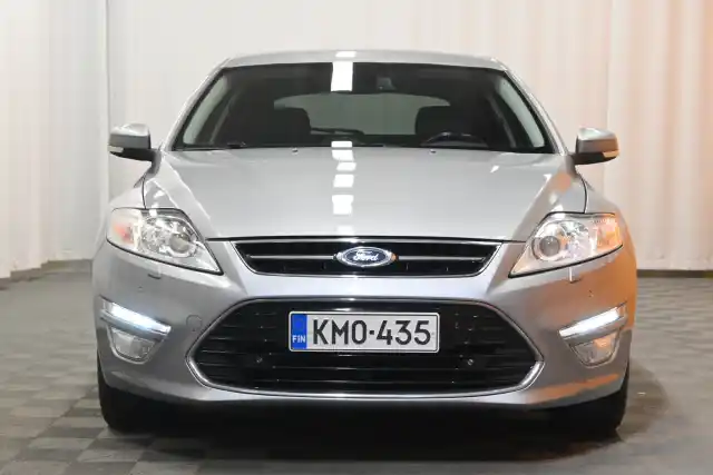 Harmaa Viistoperä, Ford Mondeo – KMO-435