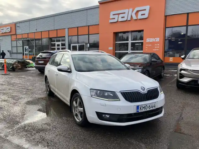 Valkoinen Farmari, Skoda Octavia – KMO-644