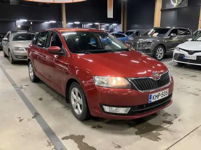 Punainen Viistoperä, Skoda Rapid – KMP-505