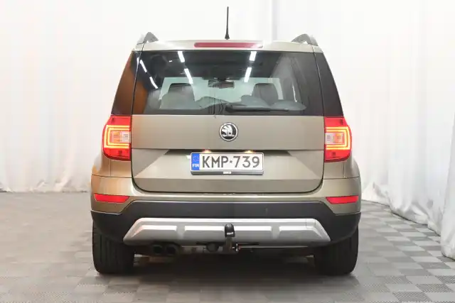 Vihreä Maastoauto, Skoda Yeti – KMP-739